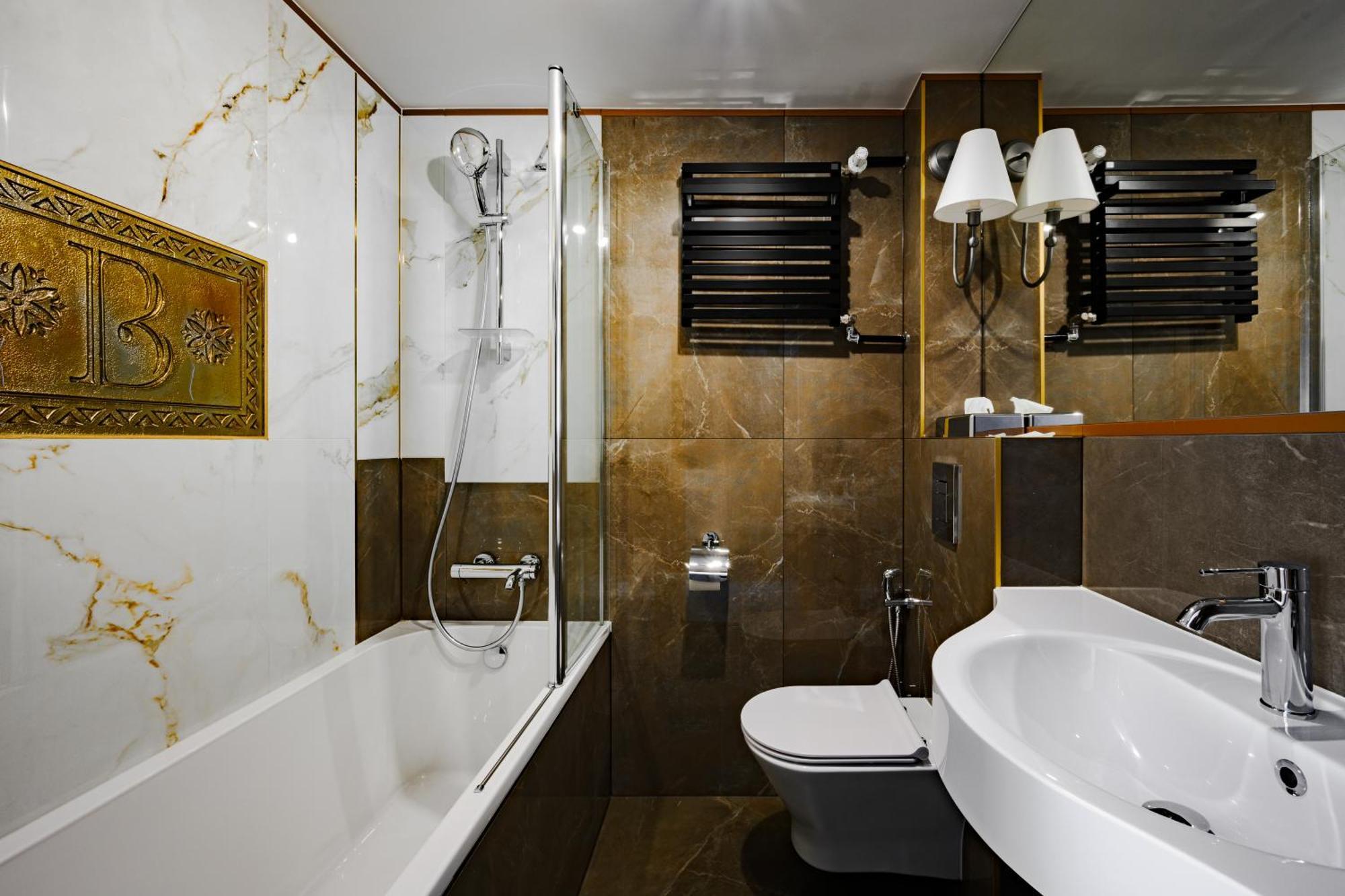 Deluxe Premium Double or Twin Room